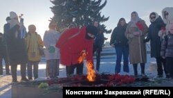 Telegram kanal "Put kući", koji ima gotovo 40 hiljada pretplatnika, poziva na proteste širom zemlje svake subote