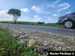 Inclusiv procurorii verifică unde a dispărut asfaltul de aproape 650.000 de euro plătit de CNAIR, dar care nu se regăsește și pe DN 28.