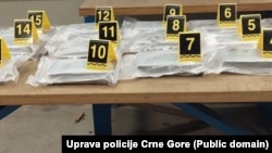 Paketi sa kokainom zaplijenjeni na graničnom prelazu Debeli brijeg 16. novembra 2023. 