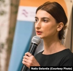 ნინო ბაისონაშვილი, ფემინისტი, აქტივისტი