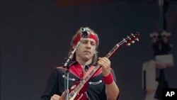 Марк Нопфлър през 1985 г.