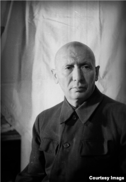 Макс Пенсон, сниман в края на кариерата си.