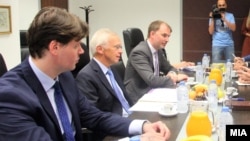 Рајнхард Прибе