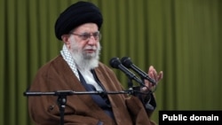 Iran - Supreme Leader Ali Khamenei addresses university students, April 26, 2022. 