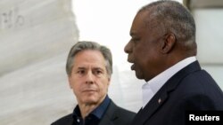 Sekretari amerikan i Shtetit, Antony Blinken, dhe ai i Mbrojtjes, Lloyd Austin. Fotografi nga arkivi. 