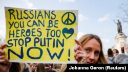 Galerie foto | Solidaritate cu Ucraina. Marșuri pentru pace în marile orașe ale lumii 