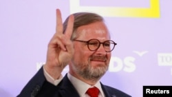 чешкиот премиер Петaр Фиала