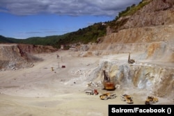 O mină de sare din Vâlcea, operată de compania Salrom.