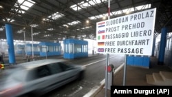 Punct de trecere liberă în Spațiu Schengen, în Croația.