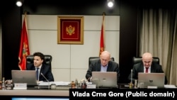 Uprkos protivljenju gotovo polovine poslanika, struke i međunarodnih upozorenja, iz Vlade ne odustaju od učlanjenja u regionalnu inicijativu Otvoreni Balkan.