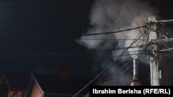 Tym i dendur nga oxhaku i një shtëpie në Prishtinë.