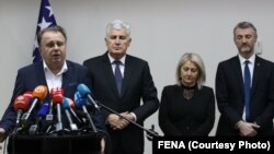 Nermin Nikšić, predsjednik SDP BiH, Dragan Čović predsjednik HDZ BiH, Borjana Krišto, članica Predsjedništva HDZ BiH, i Edin. Forto predsjednik Naše stranke u Konjicu, 7.12.2022.