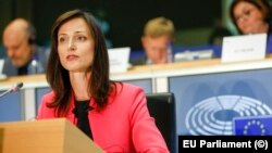 Еврокомисарката по иновациите, научните изследвания, културата, образованието и младежта Мария Габриел