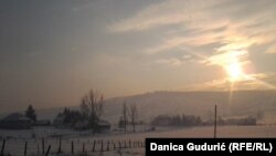 Veliki minusi okovali Srbiju