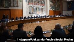 Takimi i presidentit të Serbisë, Aleksandar Vuçiq me përfaqësuesit e serbëve të Kosovës. Beograd, 22 mars 2022.