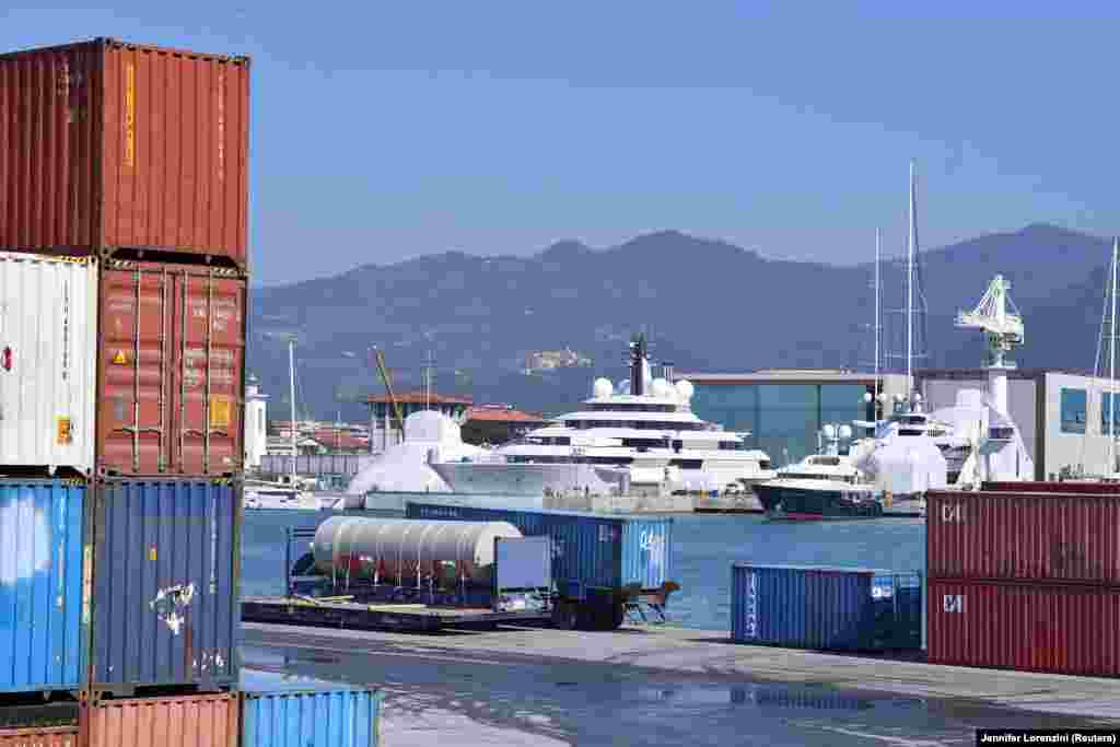 Kremlin opponents claim the 140-meter Scheherazade, worth an estimated $700 million, secretly belongs to Russian President Vladimir Putin. Investigators working for jailed Russian opposition leader Aleksei Navalny&nbsp;say they have identified multiple crew members as officers in Russia&rsquo;s Federal Protection Service (FSO), which is responsible for Putin&rsquo;s security. Those crew members were abruptly replaced after that information was revealed. The ship&#39;s British captain denied it belongs to Putin, but Italian authorities are investigating, as the&nbsp;Scheherazade is anchored in their waters.