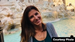 Banca a acceptat cererea Cristinei de a beneficia de IRCC, inclusiv pentru că era un client bun-platnic.