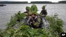 Militari români la manevrele americano-române Saber Guardian 17, Bordușani, Ialomița, 16 iulie 2017.