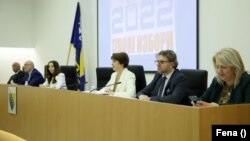 Članovi CIK-a BiH na konferenciji za medije 4. 5. 2022.