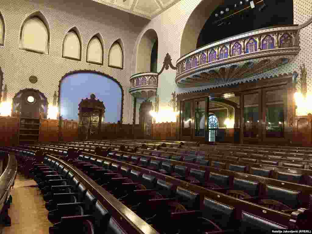 I nakon sto godina, Gradska kuća danas funkcioniše na isti način.