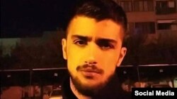 Mohammad Mehdi Karami reportedly said in a meeting with his family that officers beat him so badly during his arrest that they left his body in the street thinking he was dead. (file photo)