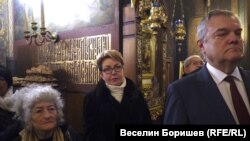 Посланик Елеонара Митрофанова и Румен Петков.