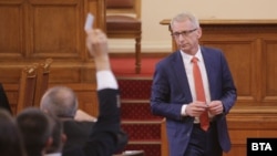 Николай Денков