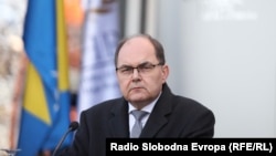 високиот претставник на меѓународната заедница во Босна и Херцеговина Кристијан Шмит