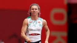 «Этот круговорот дьявола крутит тобой!» Белорусские чиновники уговаривают Тимановскую