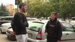 Средношколците и енергетската криза: „Не може да седиме со бунди во школо“
