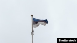 По версии следствия, Капустин установил связь с ФСБ и передавал представителям российской спецслужбы данные, имеющие значение для безопасности страны