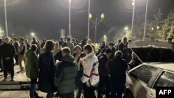 Megérkeztek Kazahsztánba a sorozás elől menekülő oroszok