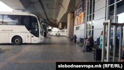 илустрација, меѓуградска автобуска станица „Руле-турс“, Скопје