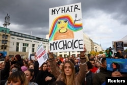 Protesti nakon smrti Mahse Amini u Berlinu, Njemačka, 28. septembar 2022.