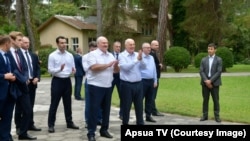 ალიაქსანდრ ლუკაშენკა არაოფიციალური ვიზიტით რუსეთის მიერ ოკუპირებულ აფხაზეთში.