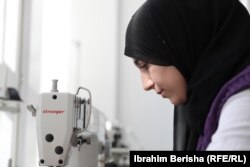 Leonora Lahi thotë se kjo është puna e saj e parë me pagë mujore.