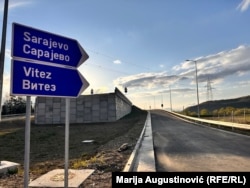 Priča o brzoj cesti u srednjoj Bosni stara je gotovo dvije decenije, ali do danas je otvoreno gradilište samo na dionici dugoj 4,8 kilometara, 7. april 2025.