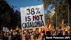 Sa nedjeljnih demonstracija za jedinstvo Španije u Barseloni