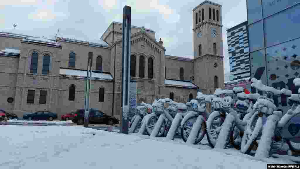 Biciklisti će morati čekati proljeće da uživaju u vožnji.