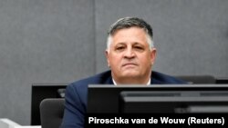 Nasim Haradinaj në sallën e gjyqit në Hagë. Fotografi nga arkivi.