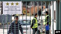 Ulaz u Privremeni prihvatni centar blizu Sarajeva, mart 2020.