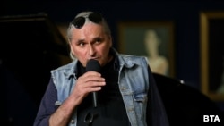 Красимир Димовски при връчването на наградата за роман на годината "13 века България", 19 май 2025 г.