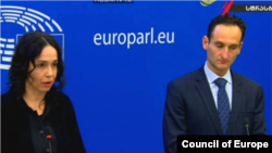 მირიამ ლექსმანი და მასიმო დანჯელო 