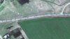 O imagine din satelit înfățișează un convoi de vehicule militare rusești, lung de 13 kilometri. îndreptându-se spre sud, către regiunea ucraineană Donbas, 10 aprilie 2022
