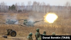 Мобилизираните резервисти на руската армија минуваат низ борбена обука во Центарот за обука на Централниот воен округ во селото Јелански. 28 октомври 2022 година. Илустративна фотографија. 