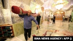 Prizor nakon napada na svetiše u Širazu, Iran, 26. oktobar 2022.