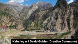 საილუსტრაციო ფოტო: ტრანსირანის რკინიგზის ერთ-ერთი მონაკვეთი. 