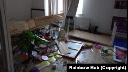 Центърът Rainbow hub на общността ЛГБТ беше нападнат в събота от крайнодясна организация и кандидата за президент на България Боян Расате.