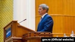 Dacian Cioloș în Parlamentul României