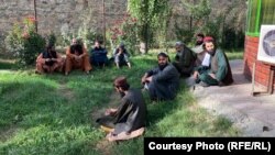 Disa talibanë të liruar nga burgjet.